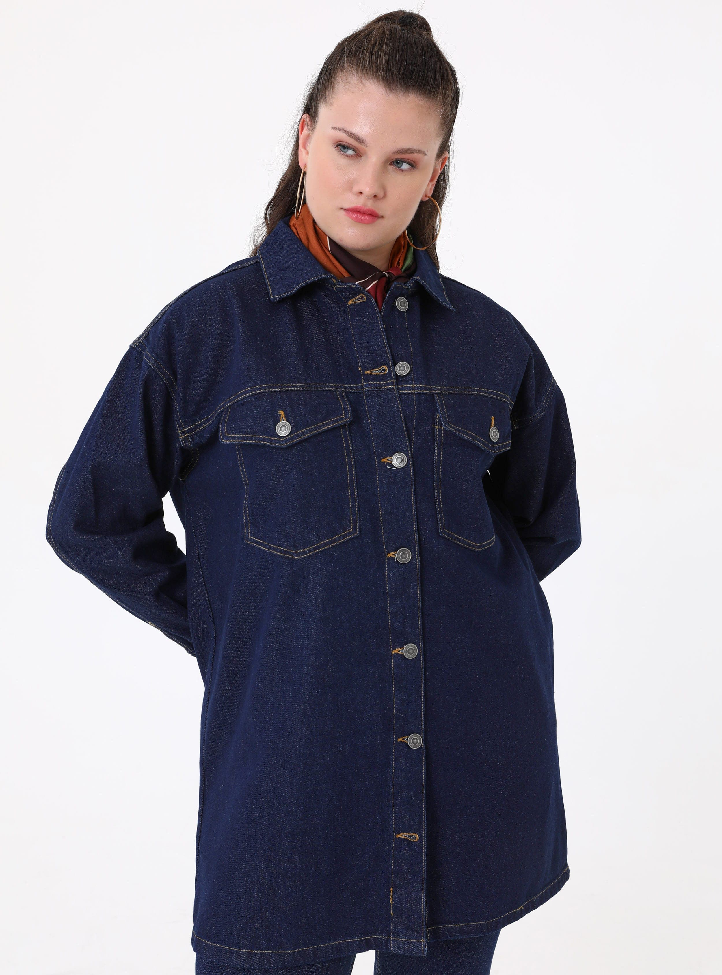 Kontrast Dikiş Detaylı Kapaklı Cepli Büyük Beden Denim Gömlek Ceket Koyu Mavi Alia