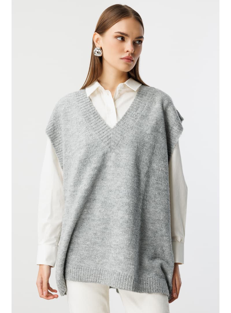 Oversize V Yaka Uzun Süveter Gri