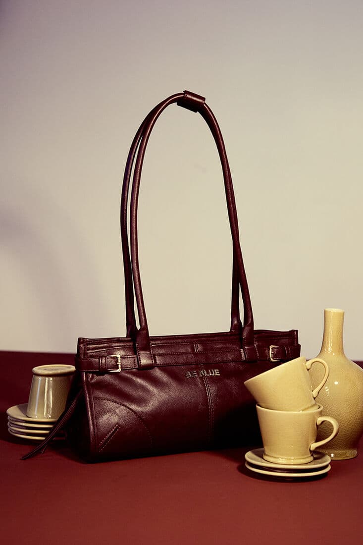 BORDO VINTAGE KEMERLİ ÇANTA
