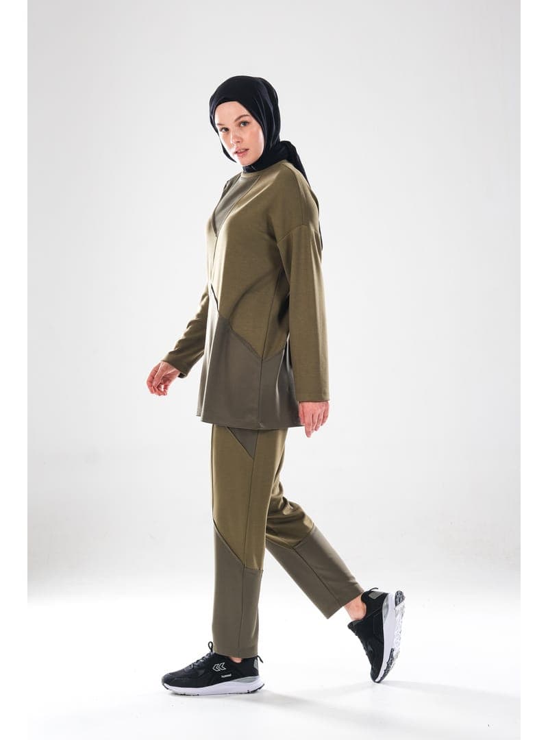 Haki Patch Detaylı Esnek Eşofman Takımı