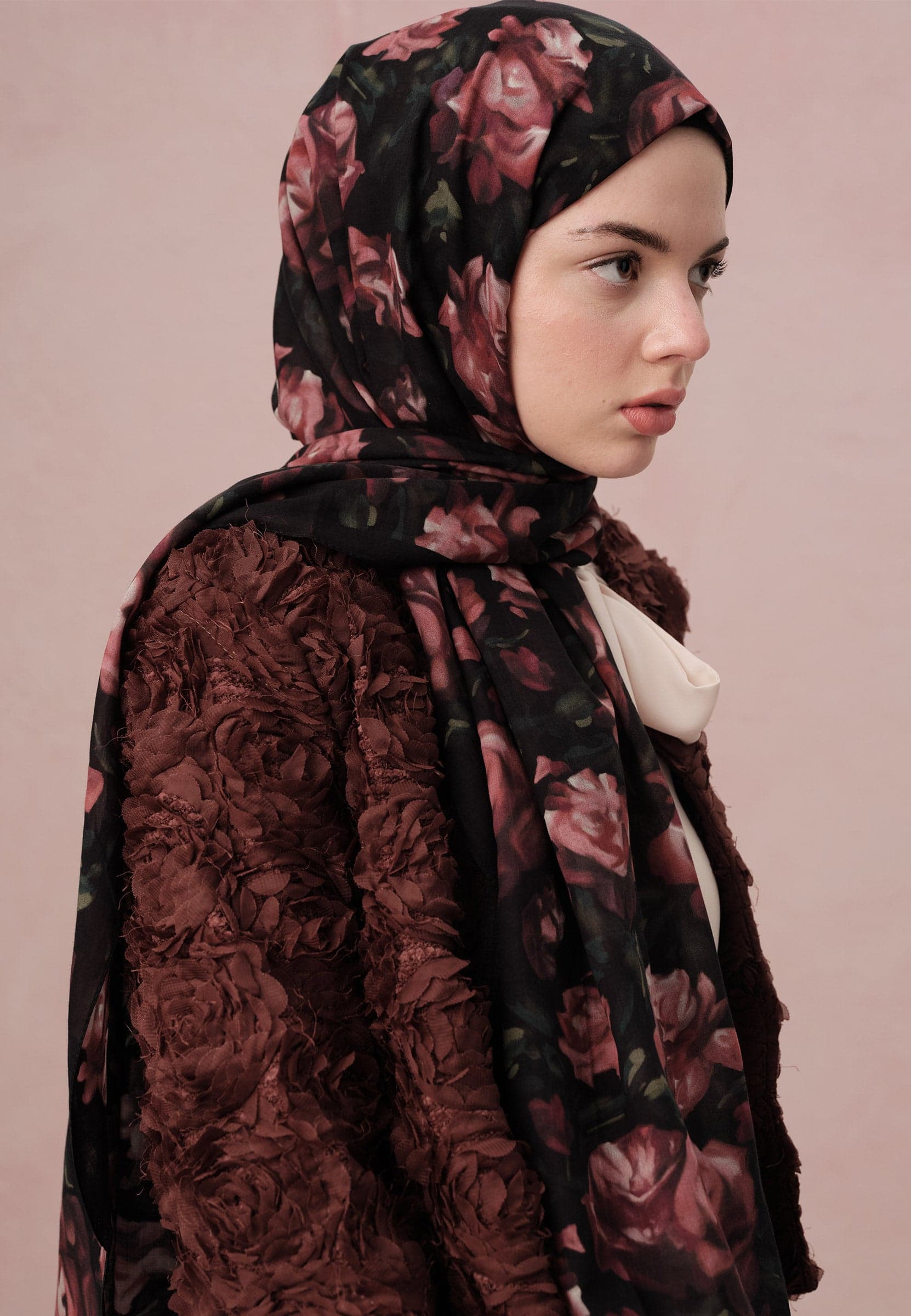 Wıld Rose Desen Vual Şal Gülkurusu