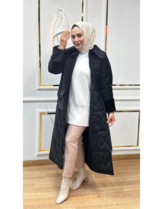 Bayan Siyah Yaka ve Kol kürklü 1.kalite kapitone