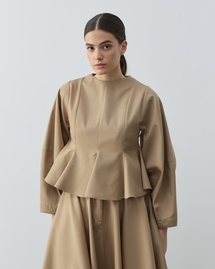 Paper Gabardin Kuplu Volanlı Peplum Kısa Bluz Camel