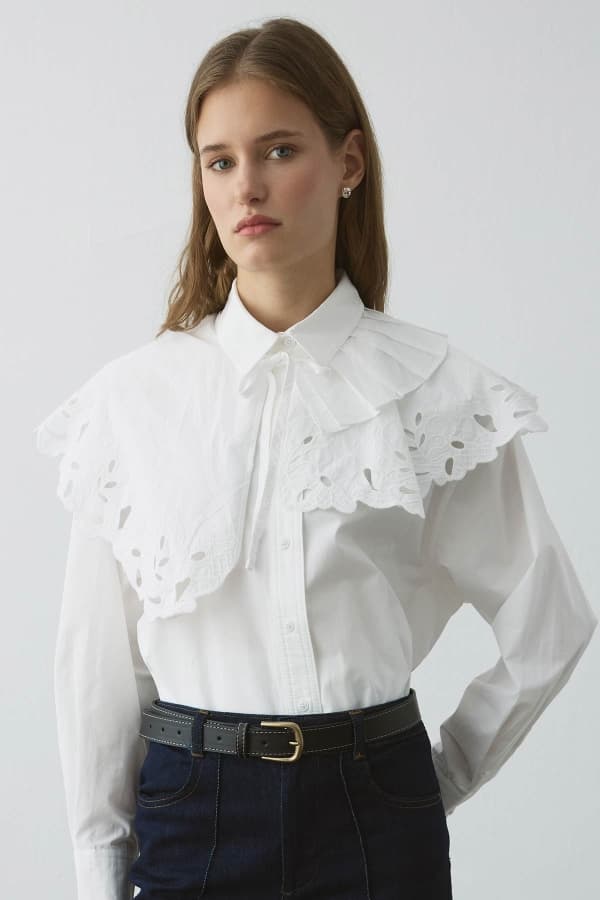Premium Poplin Pilise Detaylı Nakışlı Beyaz Yaka
