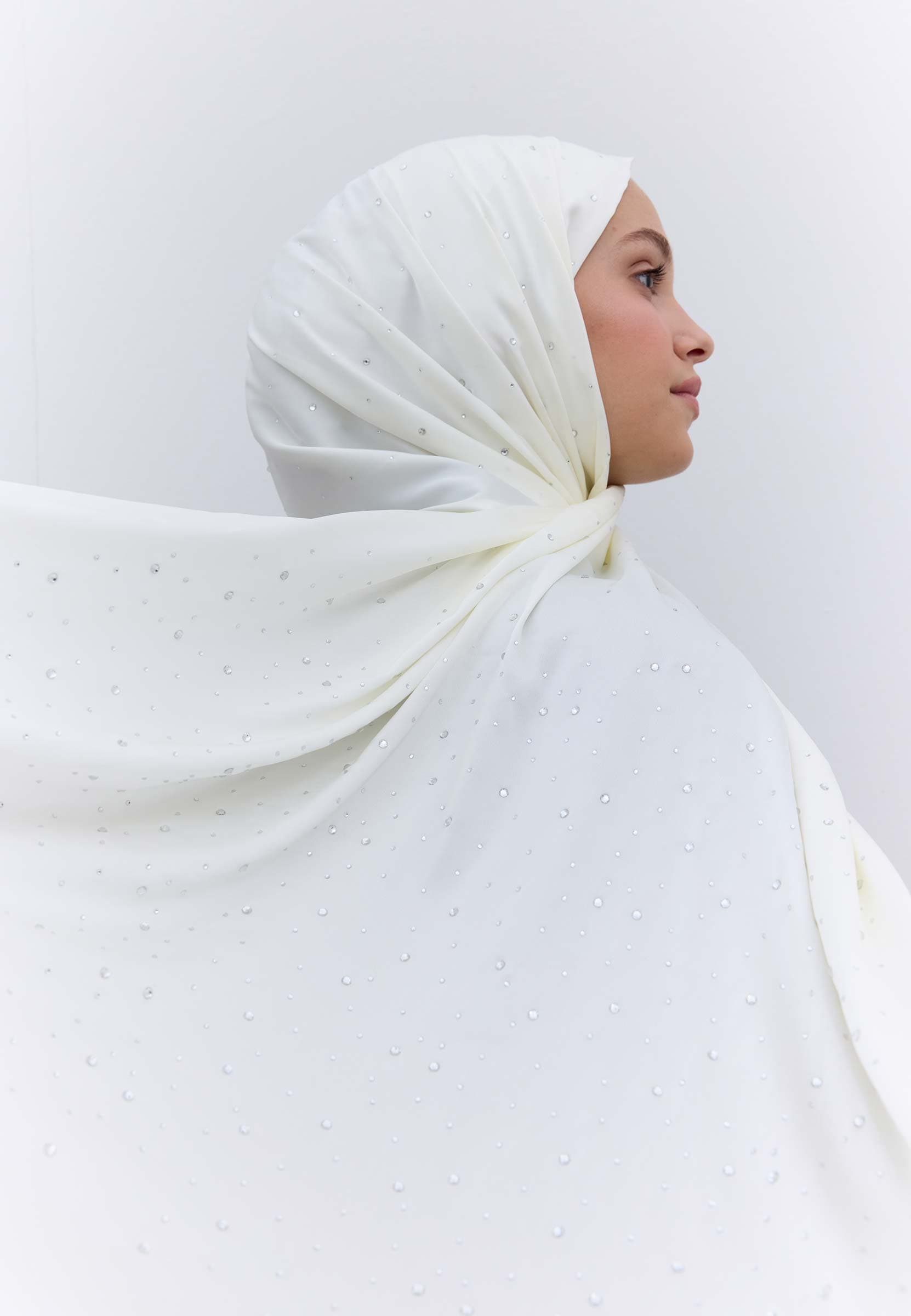Strass Taşlı İpeksi Şal Ekru