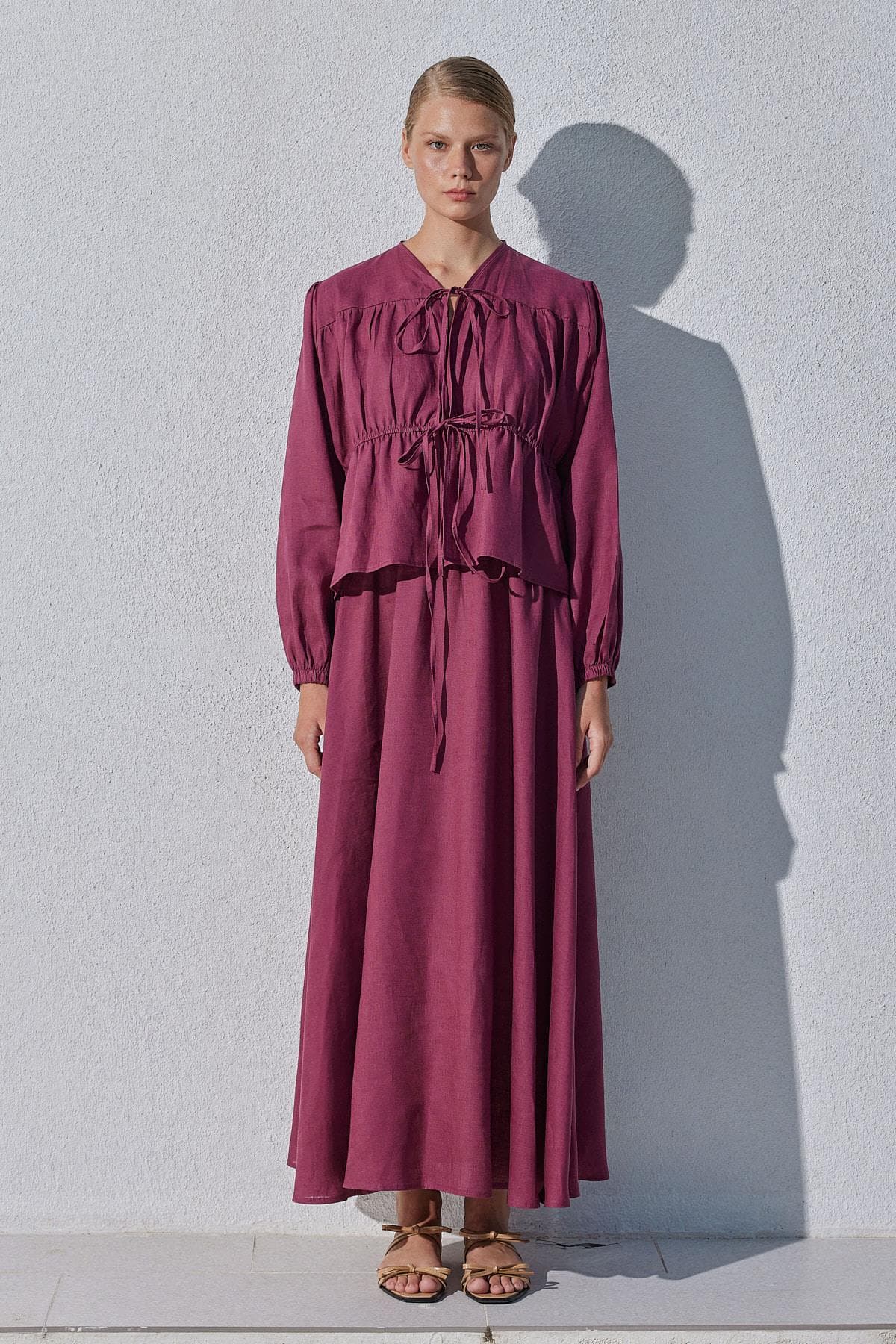Peony Bağlama Detaylı Linen Bluz- Bordo