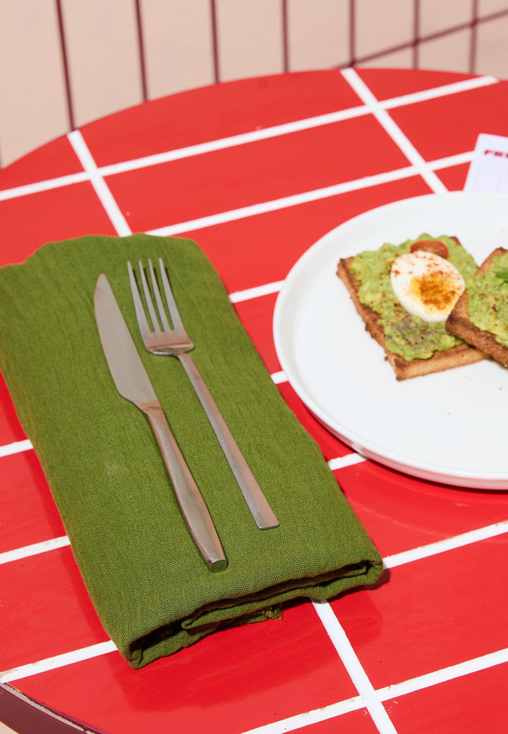 Pamuklu Keten Şal Avocado Toast