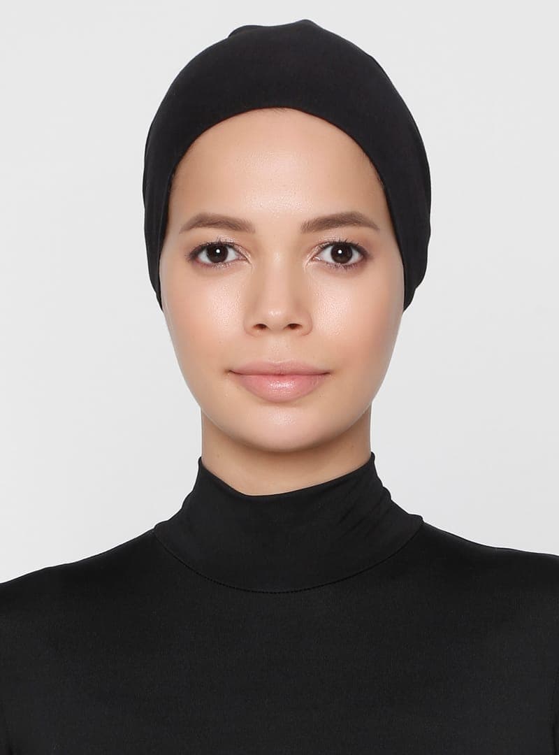 XL Bağcıklı Bone Siyah