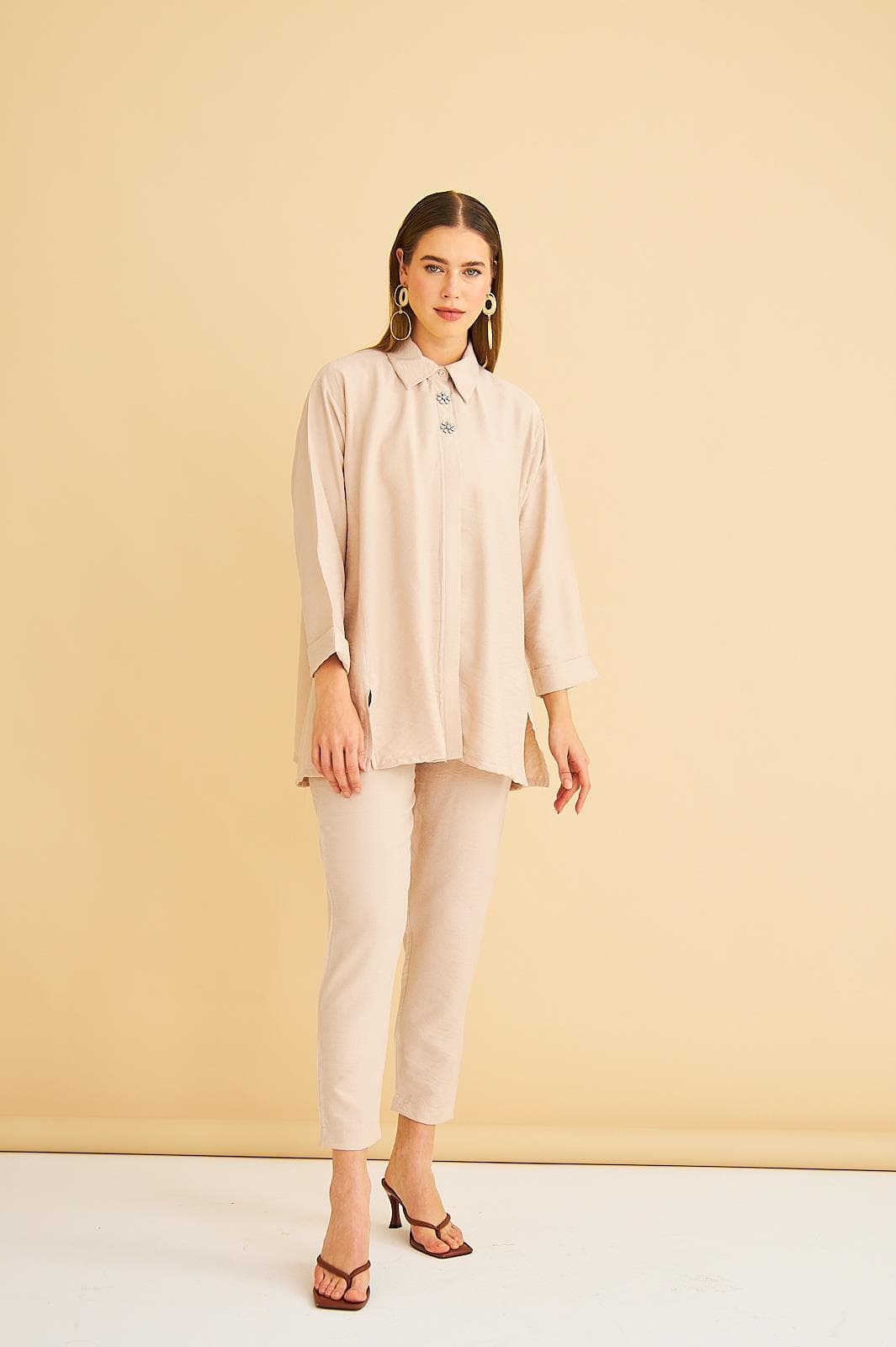 Afra Taş İşlemeli Keten Görünümlü Dokuma Taş Gömlek Pantolon Takım Taş
