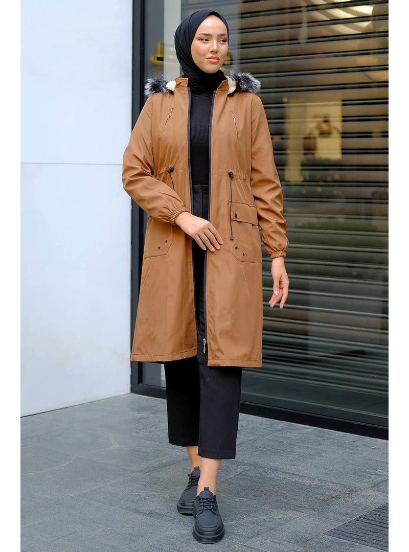 Süs Cepli Peluş Mont