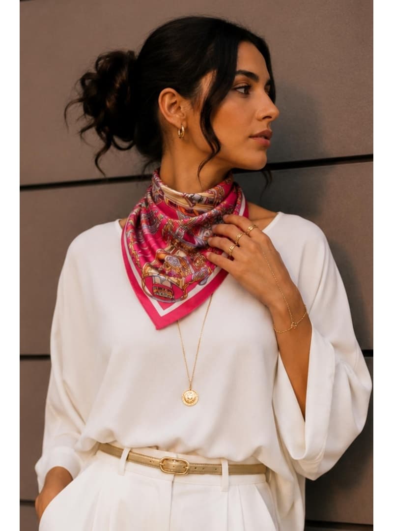Kuleli Modern Şehir Desen Siyah Soft Bandana Fular 50x50 cm