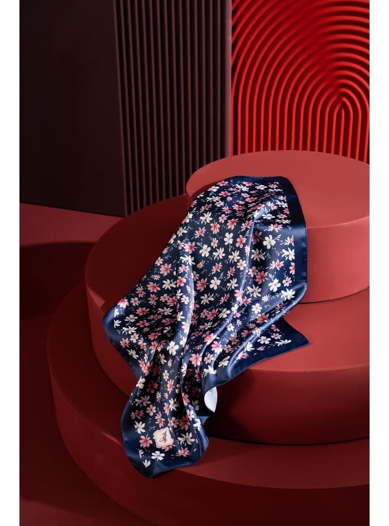 Kadın Çiçek Desenli 55x55 cm Bandana Fular Lacivert