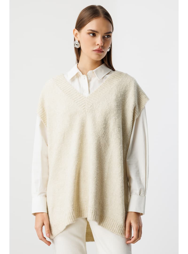 Ekstra Oversize V Yaka Süveter Krem