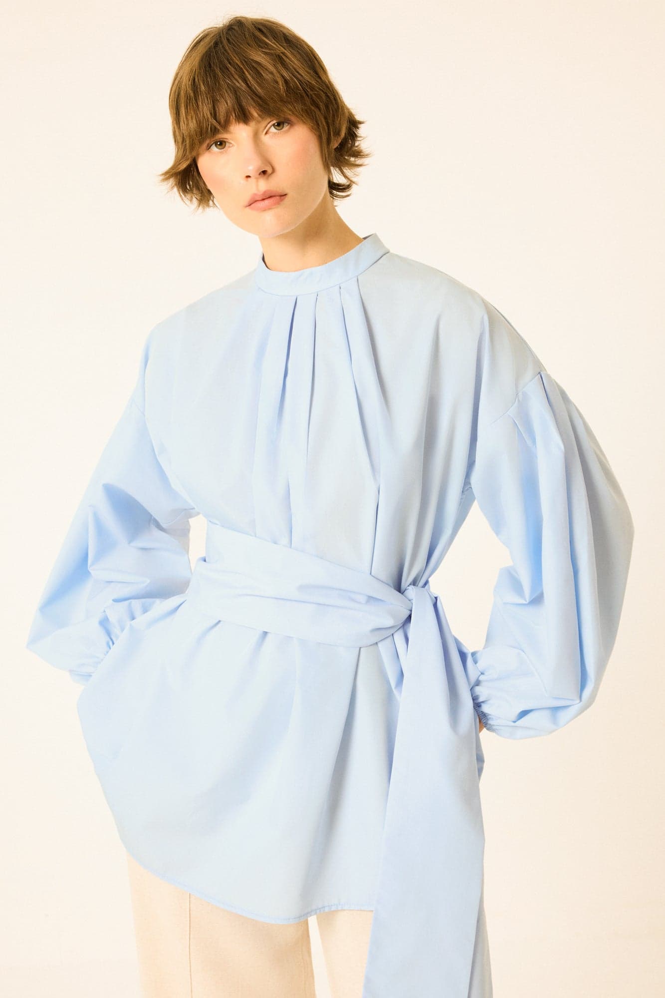 PLEATED-NECK BALLOON-SLEEVE TUNIC