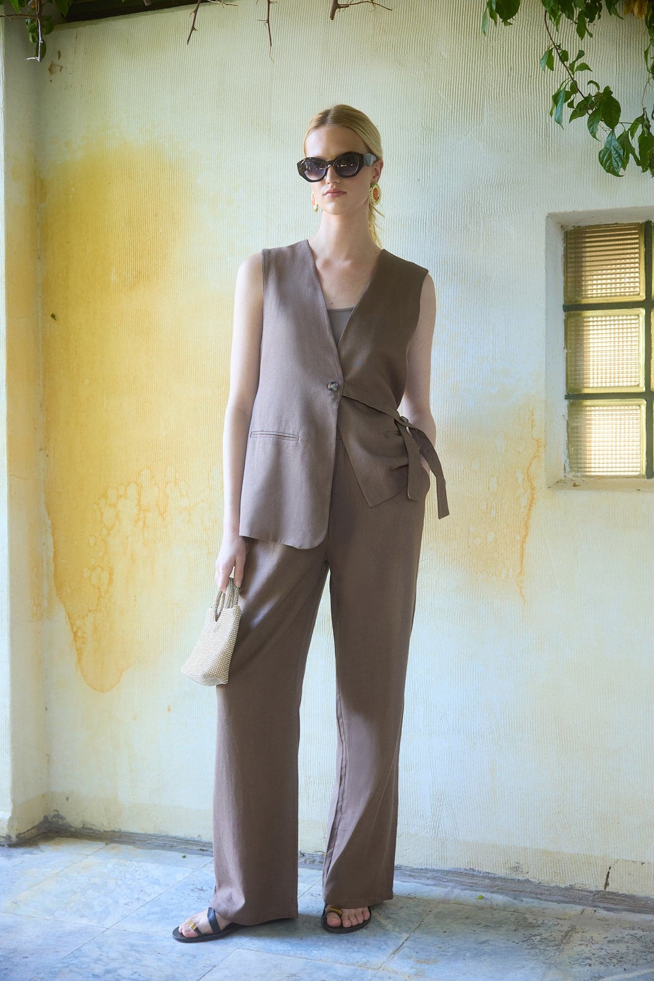 100% LINEN TIE-FRONT VEST AND TROUSERS SET