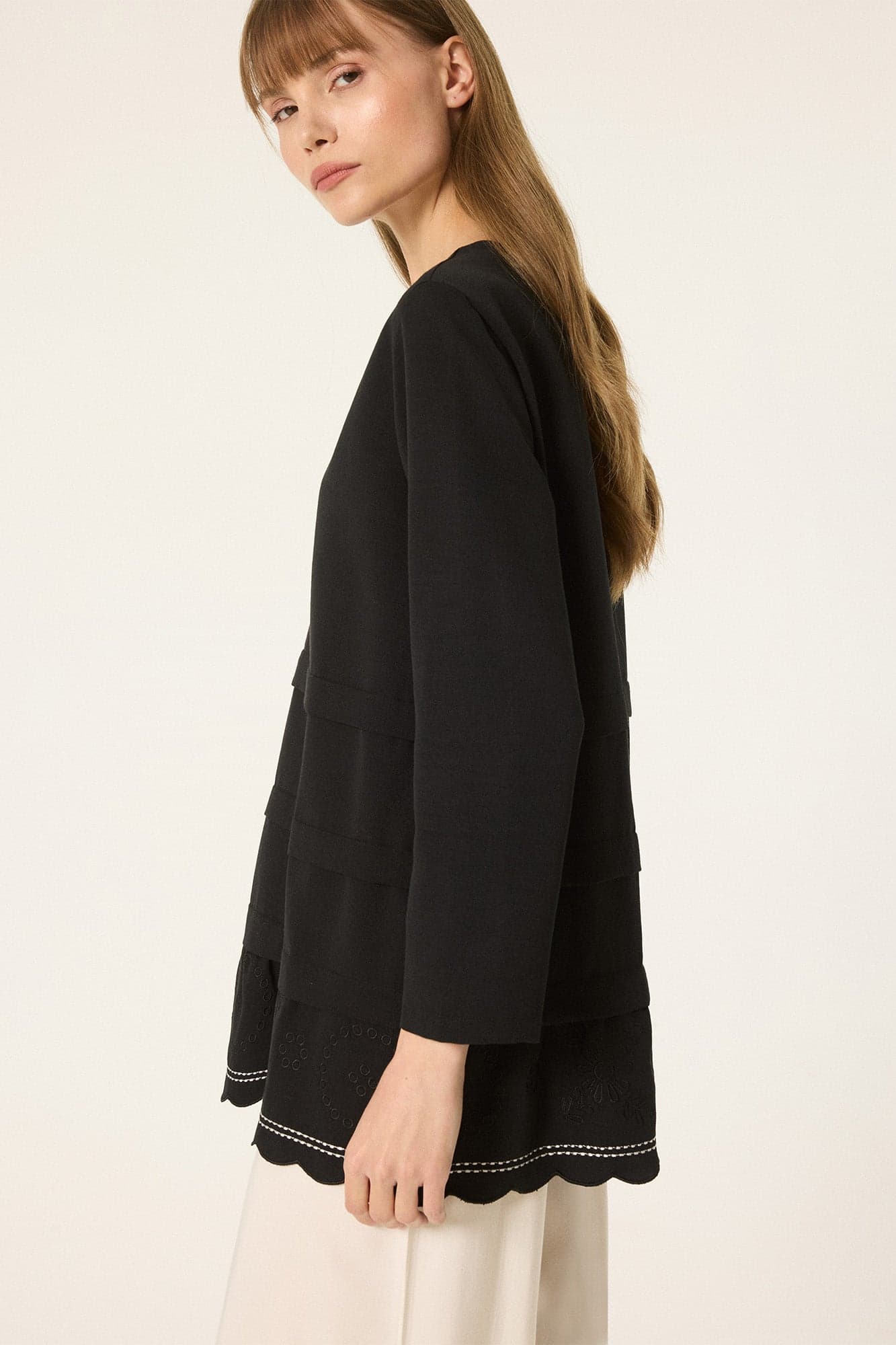 CONTRAST STITCHED TUNIC
