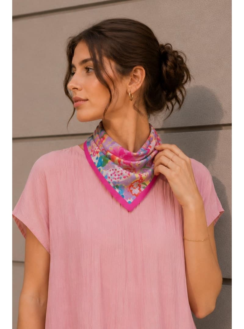 Lilyum Bahçesi Desen Pembe Lila Soft Bandana Fular 50x50 cm