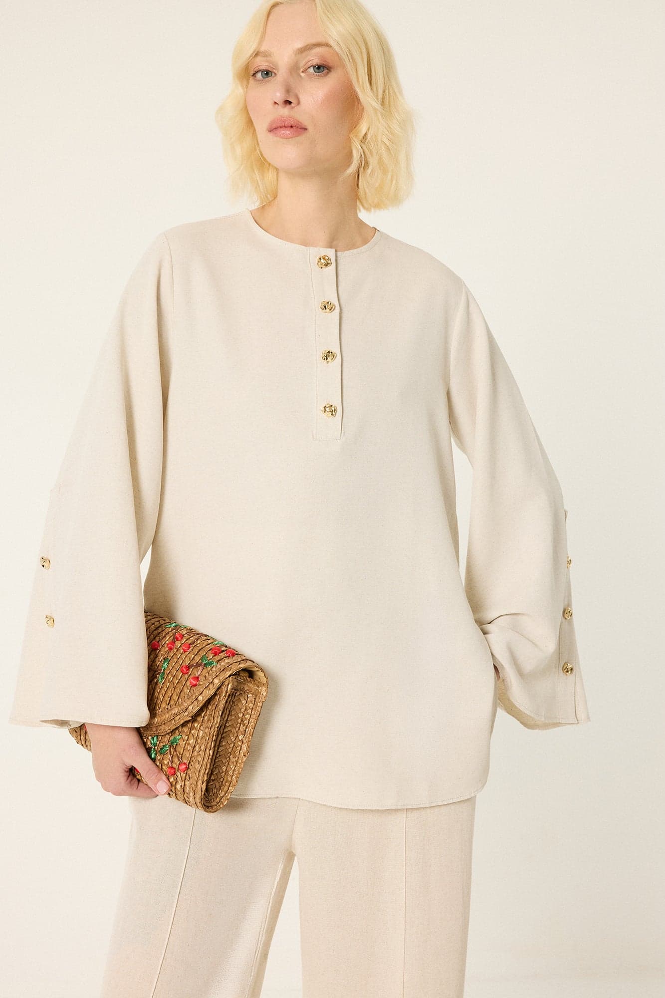 LINEN TUNIC WITH GOLD BUTTONS