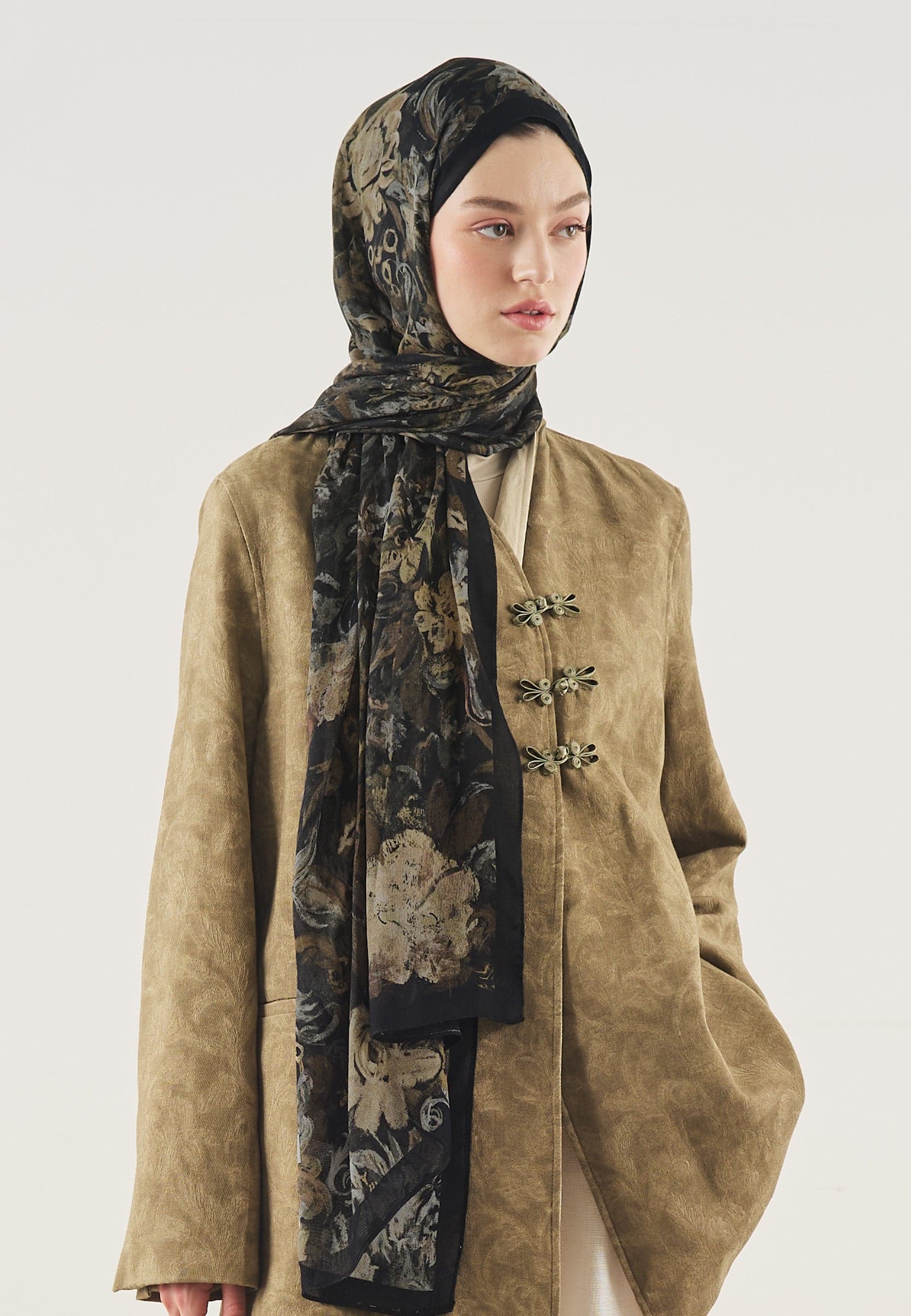 Floral Legacy Desen Soft Viskon Şal Siyah