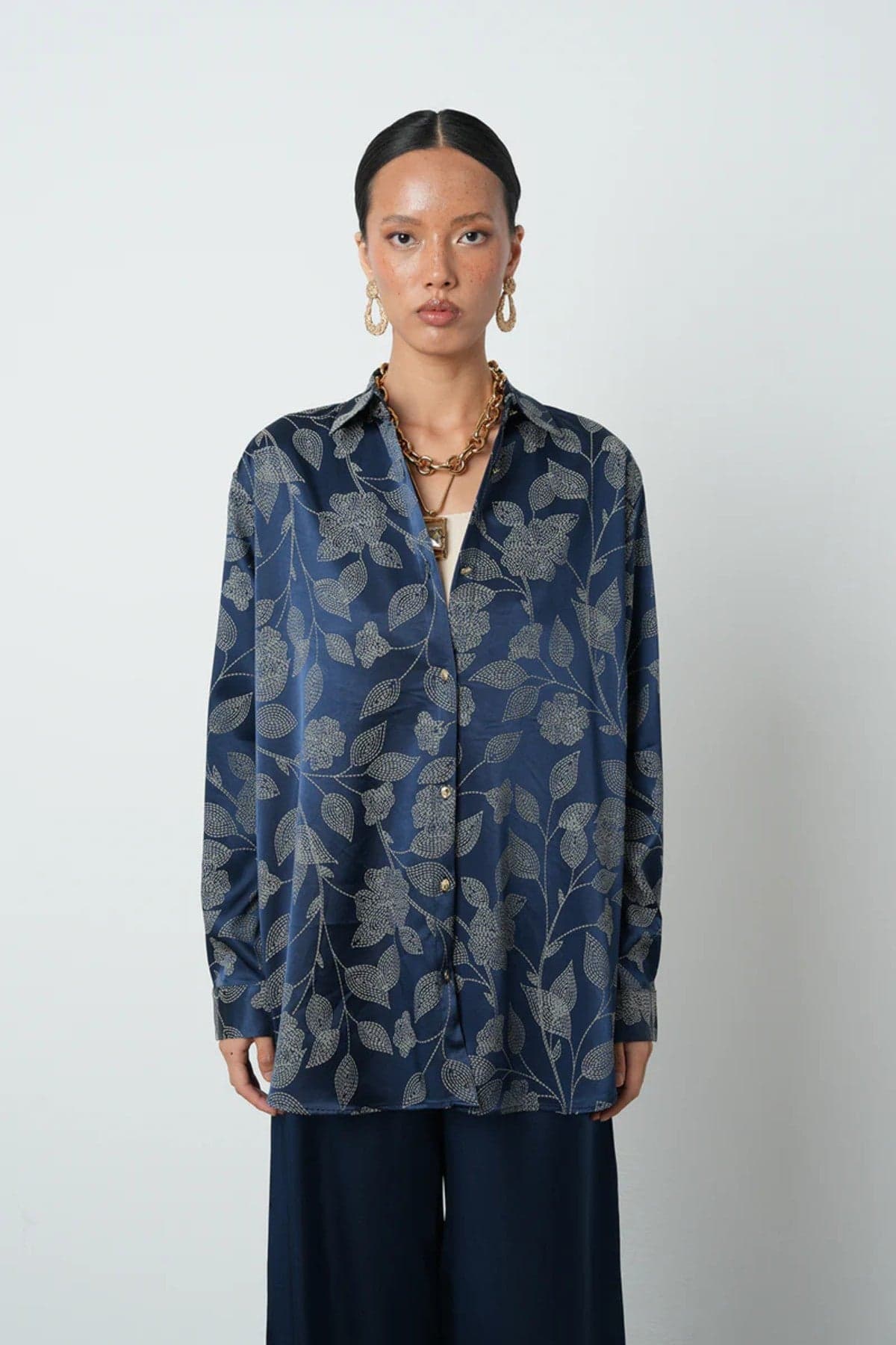 Lacivert Yaprak Desenli Oversize Kadın Gömlek - 34687