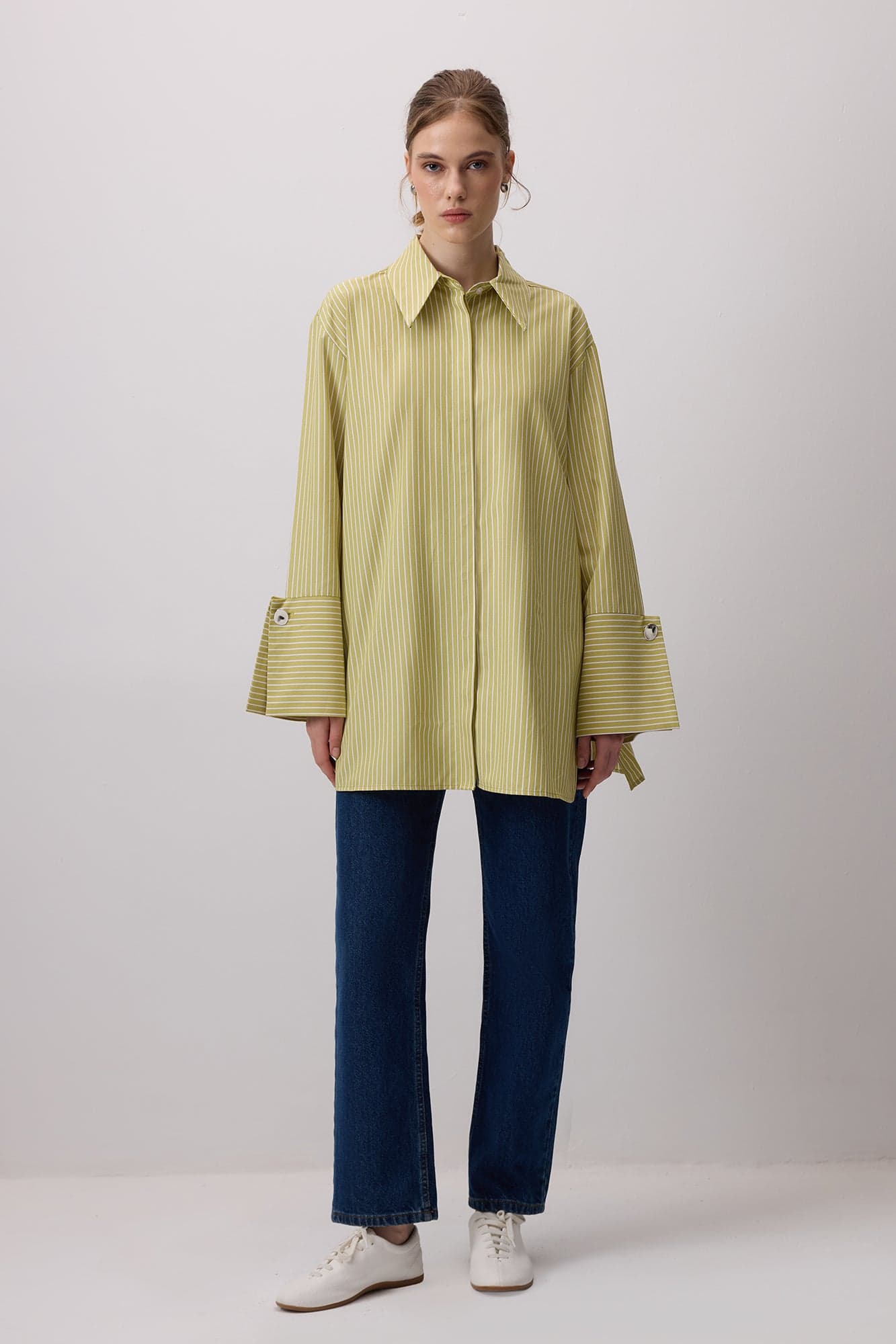 STRIPED SHIRT WITH WIDE CUFFS