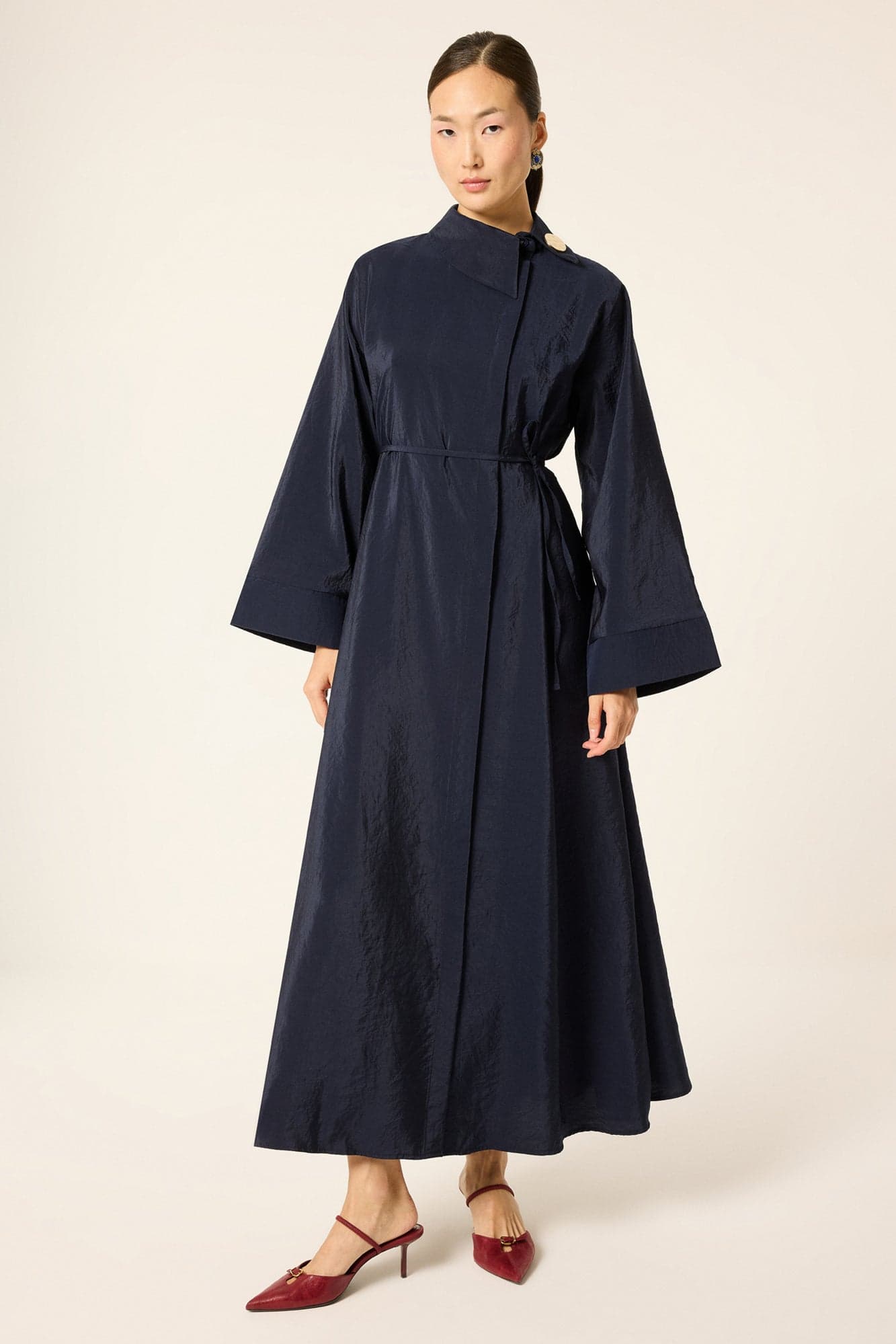 WIDE NECK DETAIL MAXI DRESS